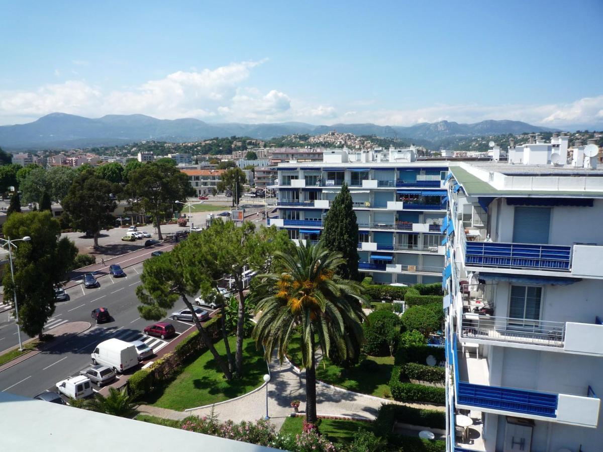 Plage Et Hippodrome Кань-сюр-Мер Екстер'єр фото